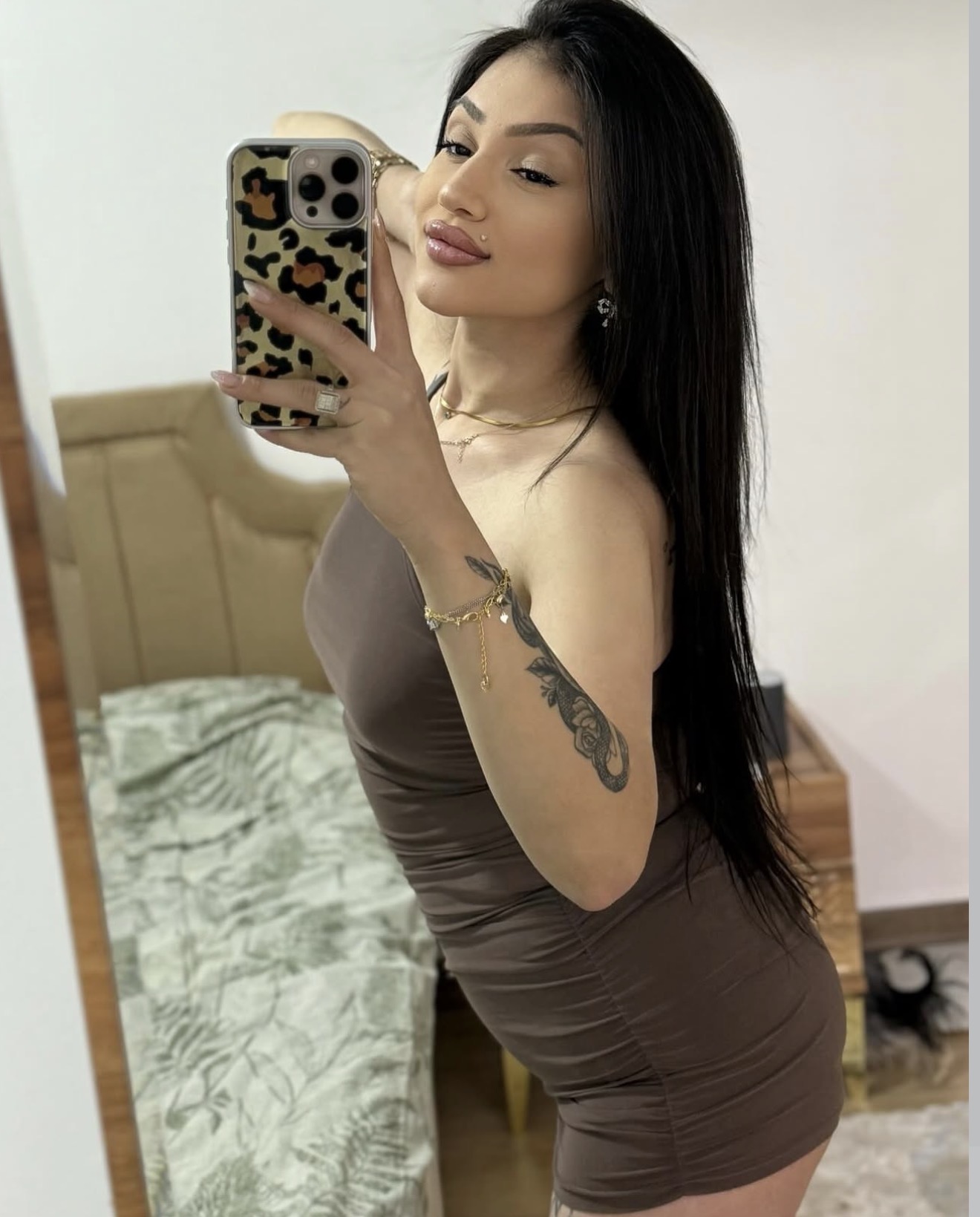 Çanakpınar Büyülü Kadın Bayan Escort Zeynep
