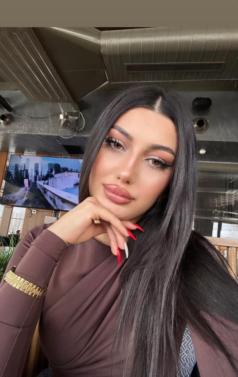 Fakılar Enerji Dolu Kadın Escort Bayan Açelya